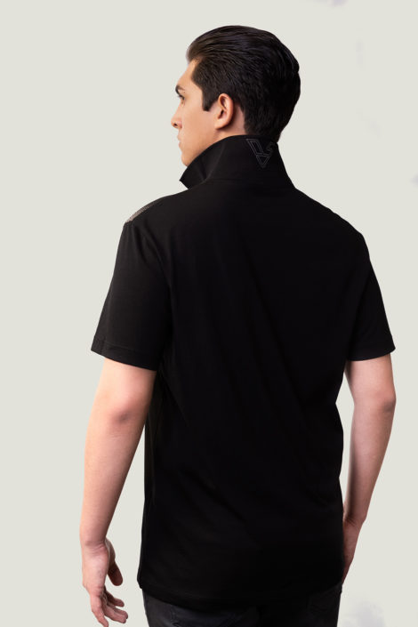 stylish-collar-black-espalda